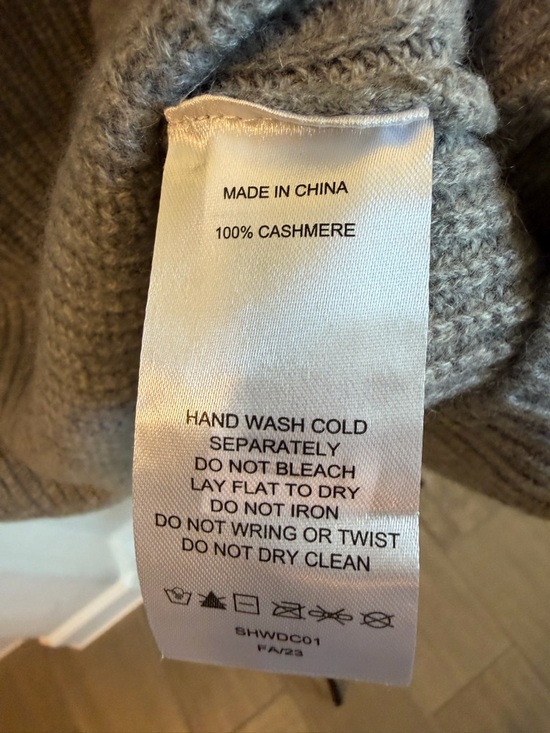 Quince Mongolian Cashmere Fisherman Turtleneck Sweater / Heather Grey / S - Picture 4 of 6